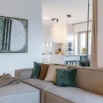 Casiola - Beautiful With Terrace And Parking Apartment *
