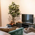 Casiola - Beautiful With Terrace And Parking Apartamento *