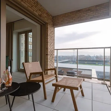 Casiola - Beautiful With Terrace And Parking